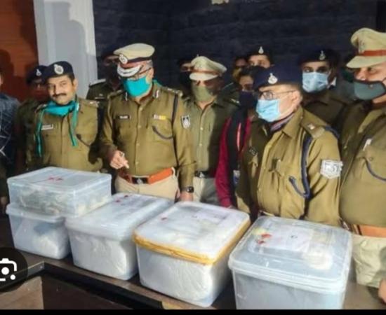 Country's biggest drug racket busted, goods worth Rs 200 crore recovered, Khabargali