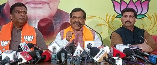 Attack on former Chief Minister Bhupesh Baghel, Bharatiya Janata Party state spokesperson Kedar Nath Gupta, Chhattisgarh, Khabargali