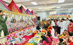 Raipur: 1400 married women performed collective Randal Mata puja, the confluence of devotion and power filled the New Timber Market with reverence, Chhattisgarh, Khabargali