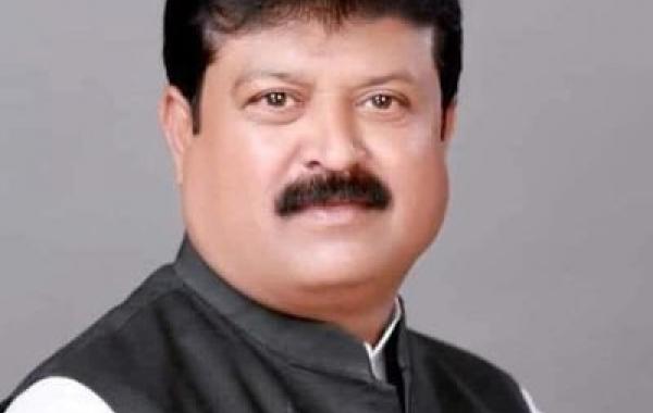 22nd year of the tradition, Chief Minister Vishnudev Sai and ministers along with Chhattisgarh Civil Supplies Corporation Chairman Sanjay Srivastava will celebrate a grand Holi Milan celebration, New Shanti Nagar, Raipur, Chhattisgarh, Khabargali