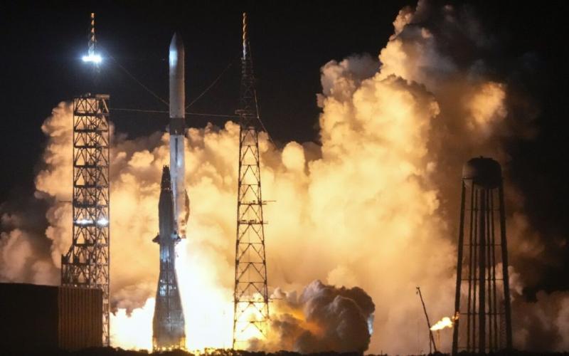 The world's largest rocket has been tested, and it will also take it to the Moon and Mars, and will be able to carry essential goods to other planets. Hindi latest news big News khabargali 