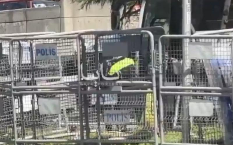 Fierce shooting near Israeli embassy, ​​3 killed, 2 police officers injured hindi news big news khabargali 