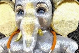 Ganesha idol made of coins' becomes a center of attraction in Raipur; statue crafted from over 50,000 real coins. hindi news latest news khabargali 