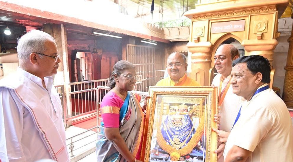 President Smt. Draupadi Murmu, Mahamaya Temple at Ratanpur, Pravas, Nyaydhani Bilaspur, 10th Convocation of GGU, Chhattisgarh, Khabargali