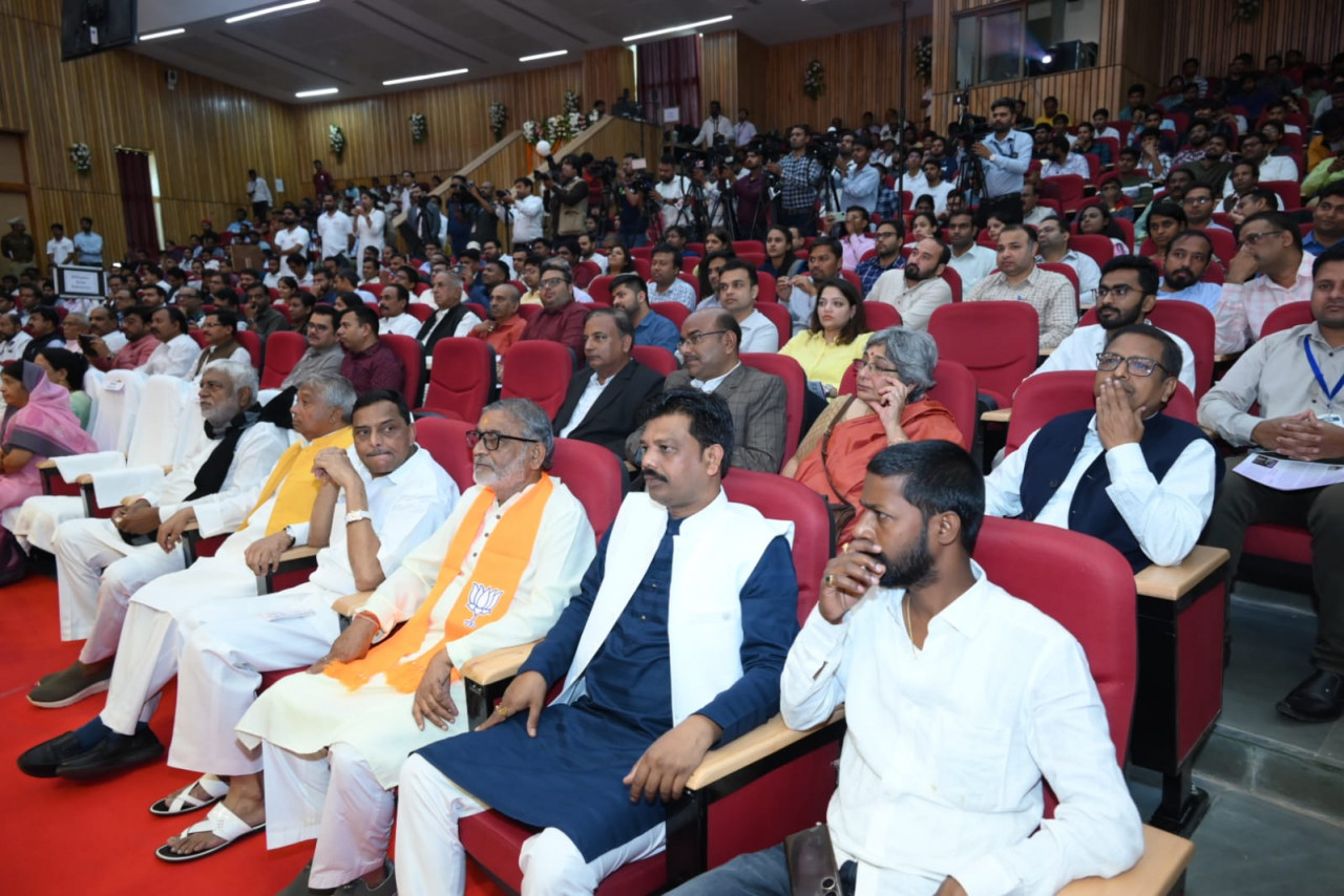 Chief Minister Vishnudev Sai participated in the inauguration program of the permanent campus of IIT, Chhattisgarh, Khabargali.