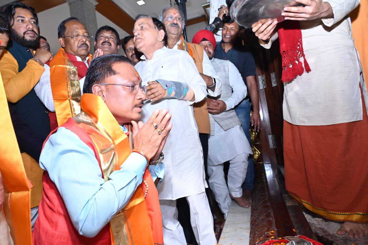 Chief Minister Shri Vishnudev Sai, Shri Ram Temple, Pooja Archana, Raipur, Chhattisgarh, Khabargali