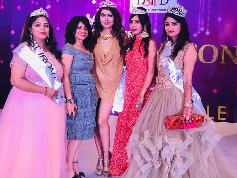 Preeti Mohbe, Celebrity Makeup Artist, Rajnandgaon, Raipur, Chhattisgarh's Famous World Tribal Day, Zee News, INH, Bharti, Sundar Singh, Dulhan Album Documentary, Movies, Fashion Show, Gangubai Glass Makeup, Khabargali