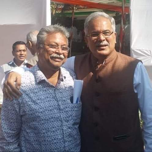 Vishwajit Mitra, social activist and president of Raipur Nagarik Sangharsh Samiti, died in a road accident on Bilaspur Nandghat Road, fought till court in many matters of public interest, noise pollution, environment, Chhattisgarh, Khabargali,