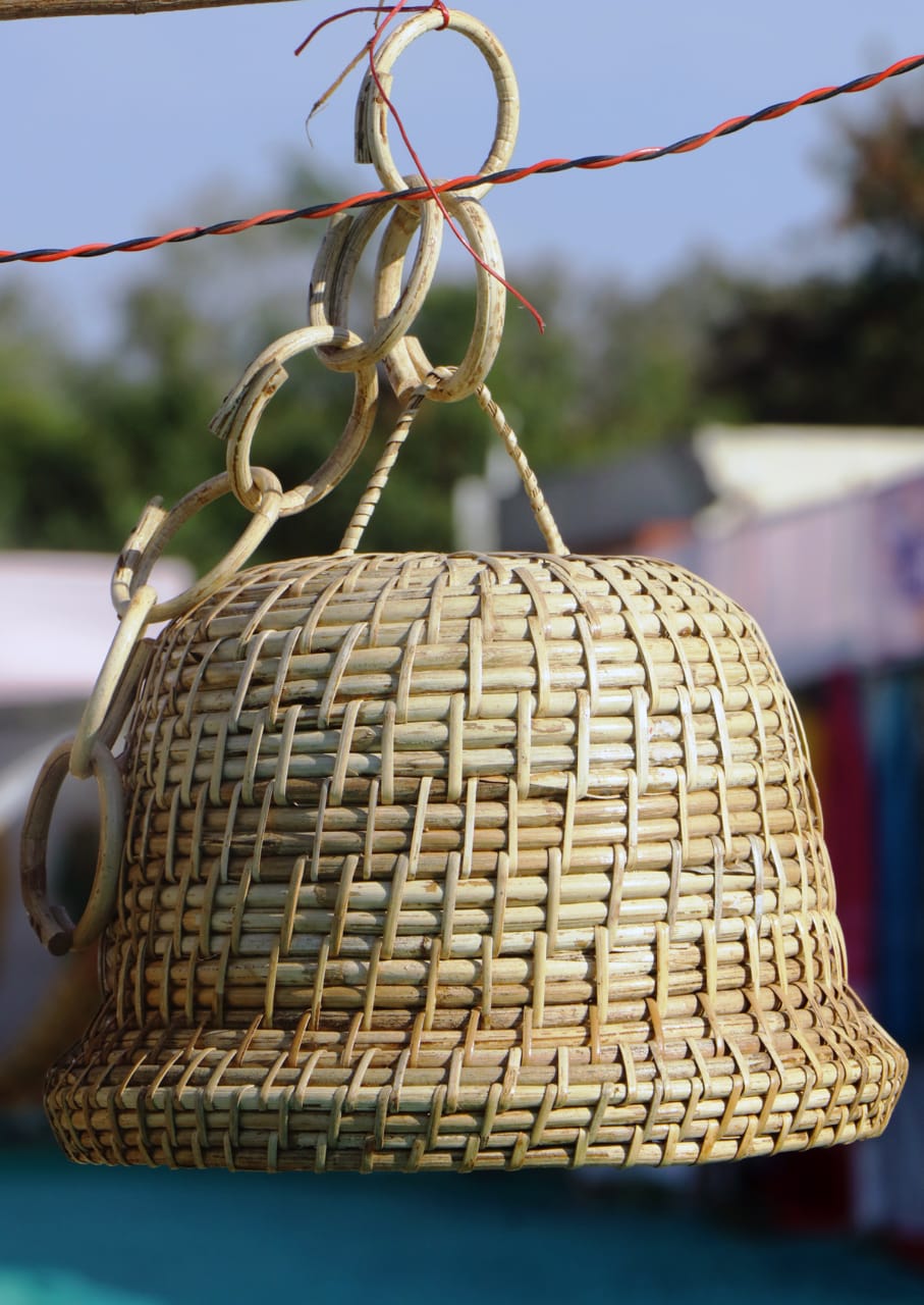 Chhattisgarh, Handicrafts, Weavers, Exhibition, Gondwana Festival, Vaibhav Sisodia, Special Pashmina Shawl of Kashmir, Salwar Suits, Kashmiri Embroidery Saree, Phulkari of Punjab, Banarasi Sarees & Salwar Suits of Varanasi, Handloom Sarees & Bedsheets of Orissa, Chicken Work of Lucknow , Balaghat Varasivani's Traditional Kosa Sarees, Chanderi and Maheshwari Sarees, Bagh Dabu, Sua, Panthi, Raut, Karma, Saila, Gedi, Bengu Dance, as well as Rajasthani Dance, Oriya Dance, Kalbeliya Dance, Raipur, Khabargali