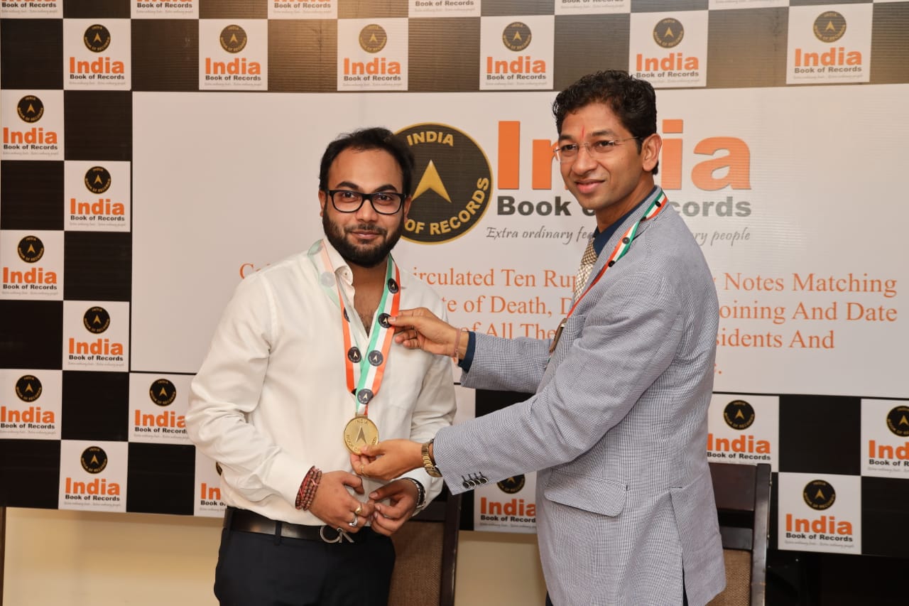 Novelist, amateur collector, Abhishek Agarwal, unique collection related to President and Prime Minister, India Book of Records, The Day After My Death, Bhilai, Khabargali