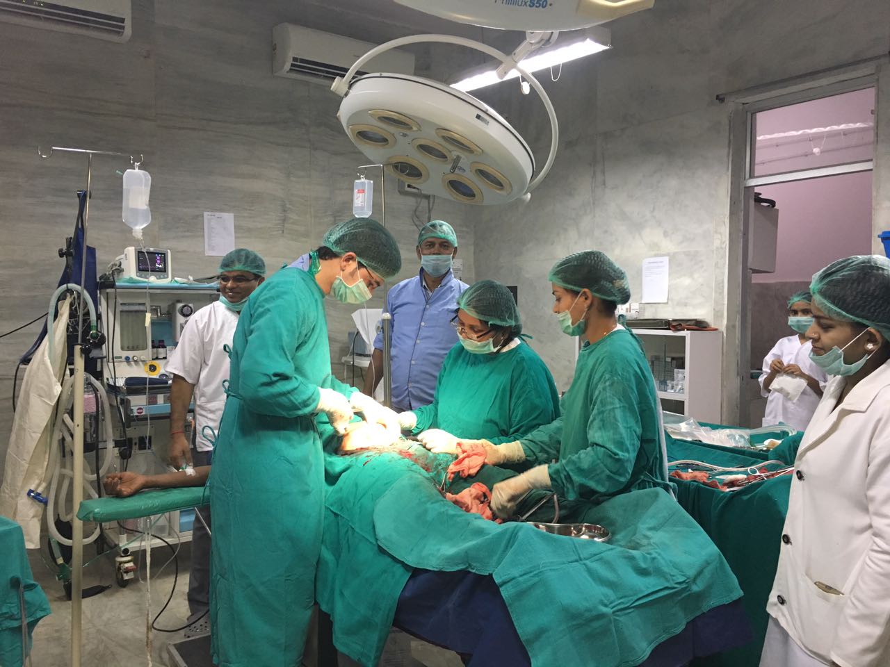 Kovid, third wave, Chief Minister Bhupesh Baghel, operation room, labor room, laboratory, ICU in the hospital.  Ventilator, Blood Bank & Free Medicines, Pediatrics, Gynecology, Anesthesia, Pathology, Medicine & Surgery Post Graduate Doctor, Khabargali