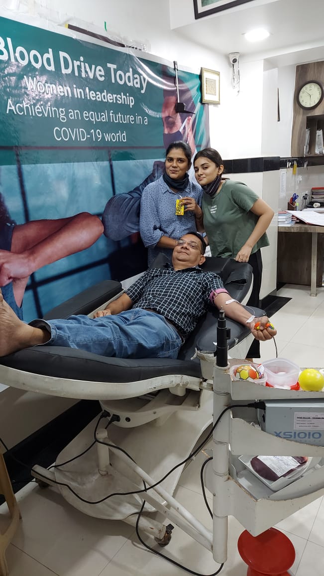 Vibhavari Faye, 19th Birthday, Blood Donation, Exemplary Example, Ghalib Memorial English School Bhilai, Bhupesh Faye, Tanvi Faye, Late.  Dr. J.B.Faye, Body and Organ Donation, Raipur, Khabargali