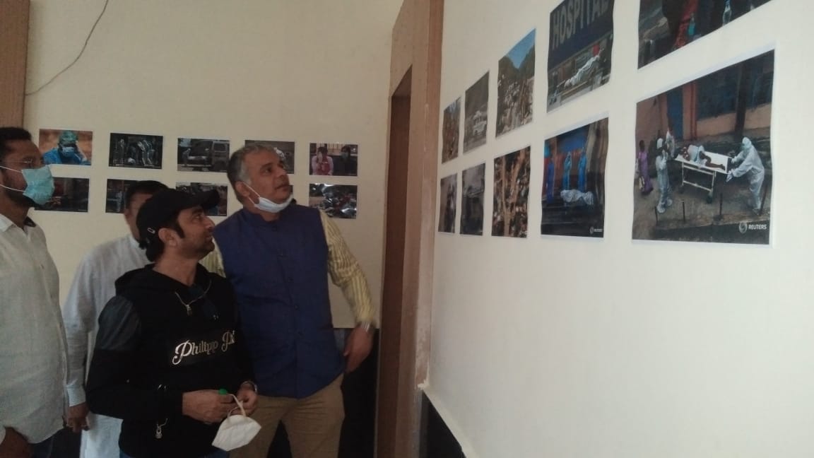 Kabir Shodh Peeth, photojournalist Danish Siddaki, photo exhibition, tribute meeting, political advisor to Chief Minister Bhupesh Baghel, Vinod Verma, Kunal Shukla, Rocky Daswani, Registrar of Journalism University, Anand Shankar Bahadur, Raipur, Chhattisgarh, Khabargali