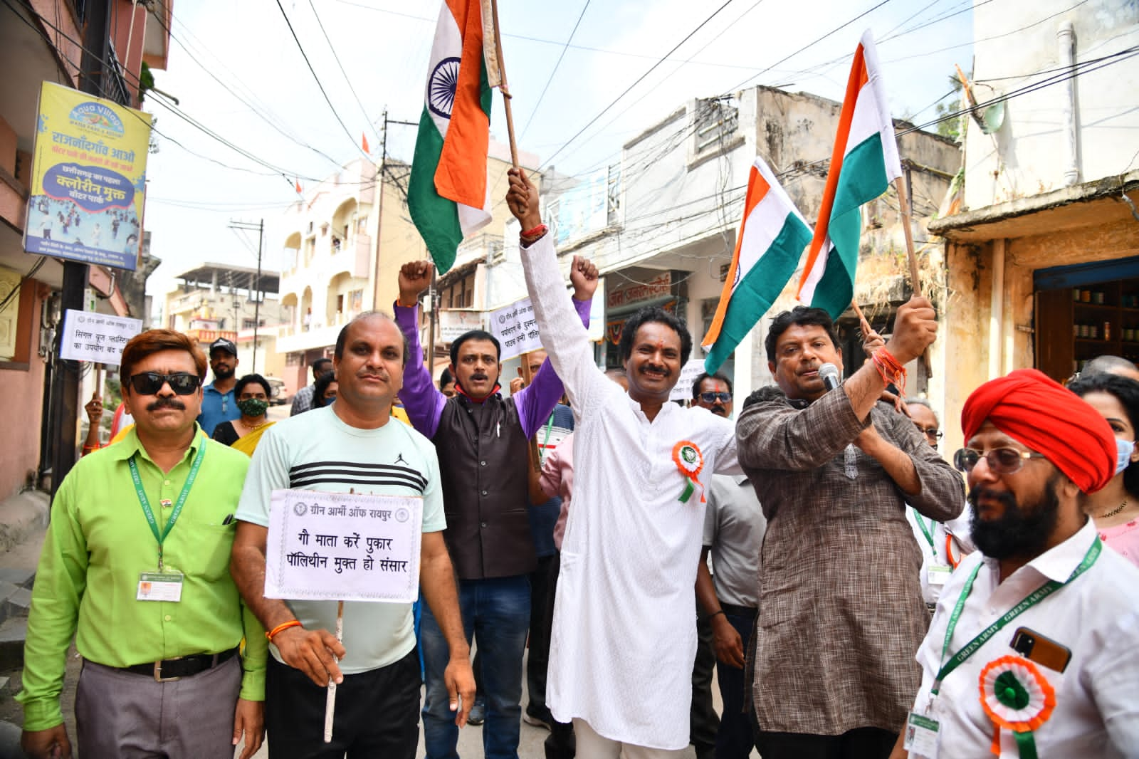 Dussehra, Mission Polythene Free, Green Army, Sadbuddhi Yatra, Amitabh Dubey, Brahmin Para Kankali Hospital Chowk, Combustion of a polythene monster, Raipur, Chhattisgarh, Khabargali