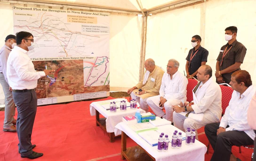 Mahatma Gandhi's village Swaraj, Nava-Raipur, Wardha, Sewa-gram, Chief Minister, Bhupesh Baghel, Sachin Rao, Chhattisgarh, Khabargali