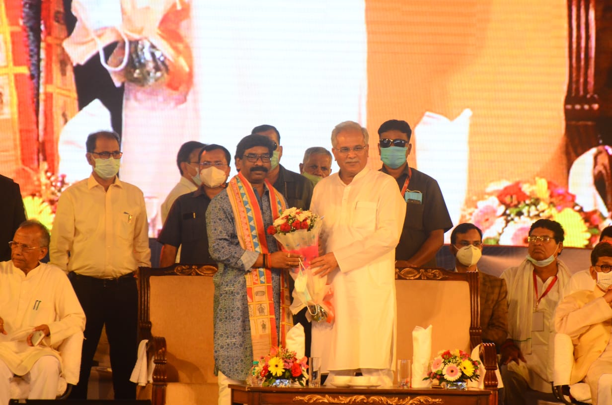 National Tribal Dance Festival', Rajyotsava 2021 Celebrations, Raipur, Science College Ground, Jharkhand Chief Minister Hemant Soren, Chhattisgarh Chief Minister Bhupesh Baghel, Khabargali