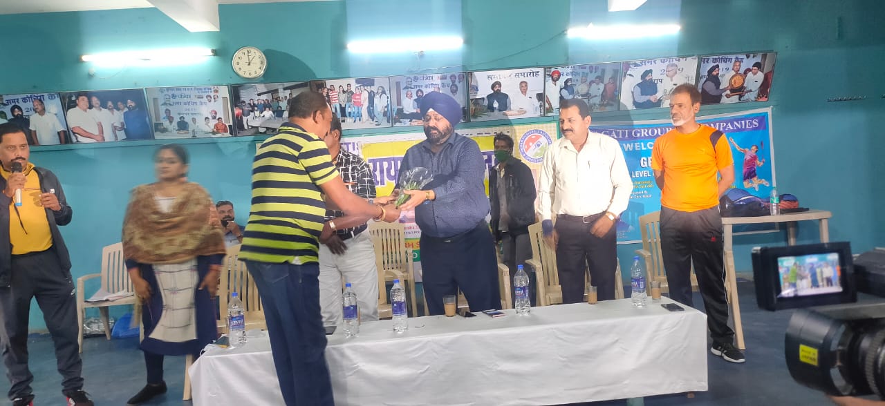 Raipur Press Club, Sports Madai, Badminton Competition, Chhattisgarh Olympic Association General Secretary Gurcharan Singh Hora, Damu Ambedkar, Shagufta Sheerin, Sanjay Shukla, Javed Khan, Manoj Nayak, Sports In-charge Vijay Mishra, Santosh Sahu, Chandan Sahu, Bhupesh Kesarwani, Satyendra Kar  , Lavinder Pal, Tikam Verma, Khemraj Devangan, Ajay Saxena, Sushil Agarwal, Ejaz Kesar, Hitesh Mehta, Union Club, Raipur, Chhattisgarh, Khabargali