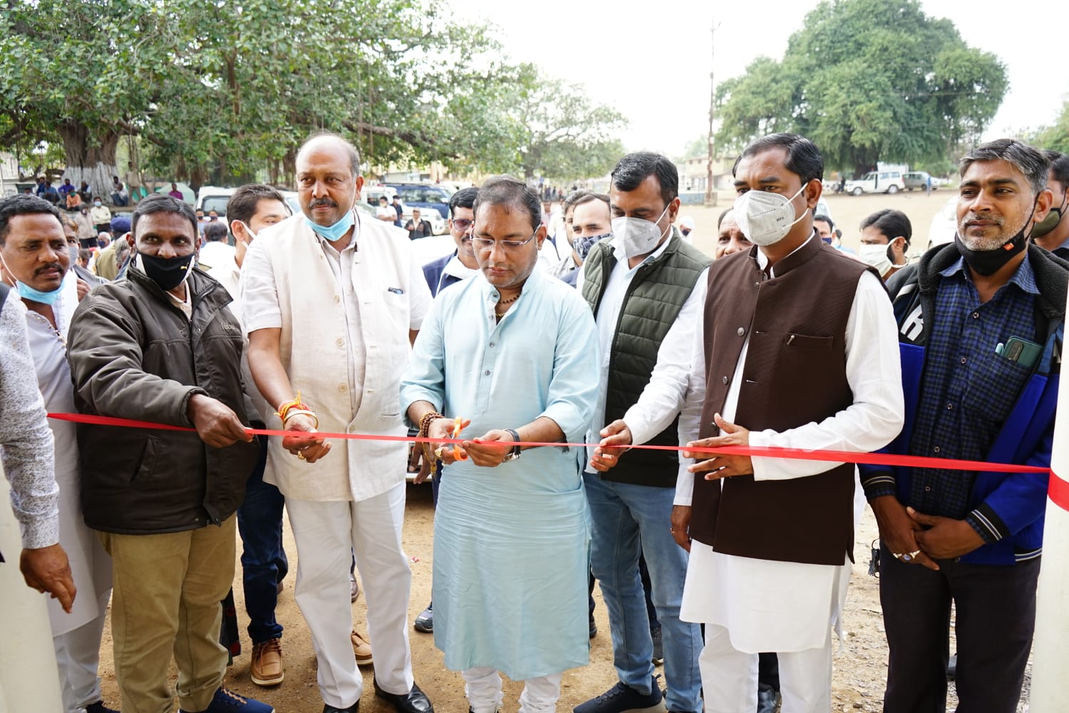 Minister of Public Health Engineering Department and Village Industries Department, Guru Rudra Kumar, Village Morid, idol installation, inauguration of Sahu Samaj Bhawan and Anganwadi building, Chhattisgarh, Khabargali