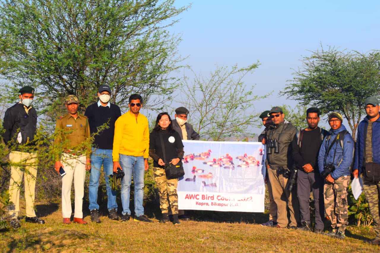 Kopra Reservoir, Asian Water Bird Census, Minister of Forest and Climate Change, Mohammad Akbar, Principal Chief Conservator of Forests Rakesh Chaturvedi, Member Secretary Arun Pandey, Red Crested Pochard, Kingfisher, Little Grebe, Ferruginias Badakh, Khabargali