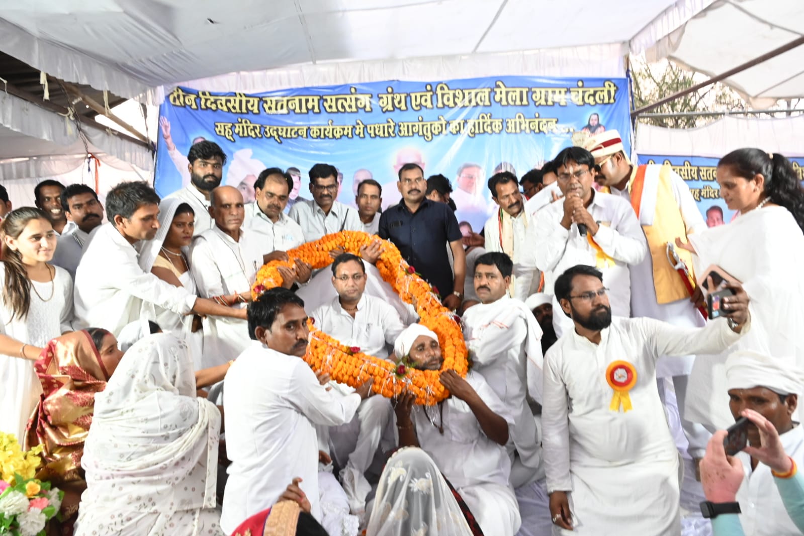 Chandeli, newly built temple, Jagatguru Rudra Kumar, Joda Jaitkham', worship, establishment of Guru Gaddi, PHE Minister, Chhattisgarh, Khabargali