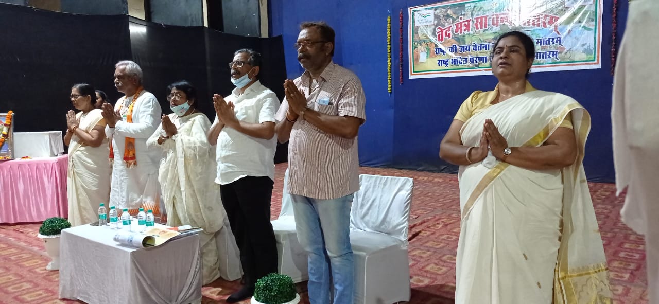 Amrit Mahotsav Year of Independence, Rashtra Sevika Samiti, Raipur Mahanagar, Urmila Mishra, Dr. Purnendu Saxena, Bengali Kalibari Mahila Samiti, Prajapati Samaj, Yogiraj Vidyalaya, Kamaladevi Sangeet Mahavidyalaya, Gayatri Pragya Peeth, Aradhana Bhajani Mandal (Chowbey Colony), Shaurya Sangeet Class, Swardhuni  Mandal, Sanskar Bharti, Shabari Girls Hostel Kalyan Ashram, Maa Sharda Bhajani Mandal, Raipur, Khabargali