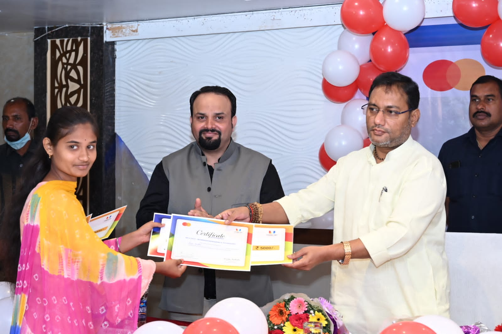 Public Health Engineering and Village Industries Minister Guru Rudra Kumar, Amit International Hotel in Bhilai, MasterCard and Learning Links Foundation Women's Entrepreneurship and Technological Training, Grant Fund, Khabargali