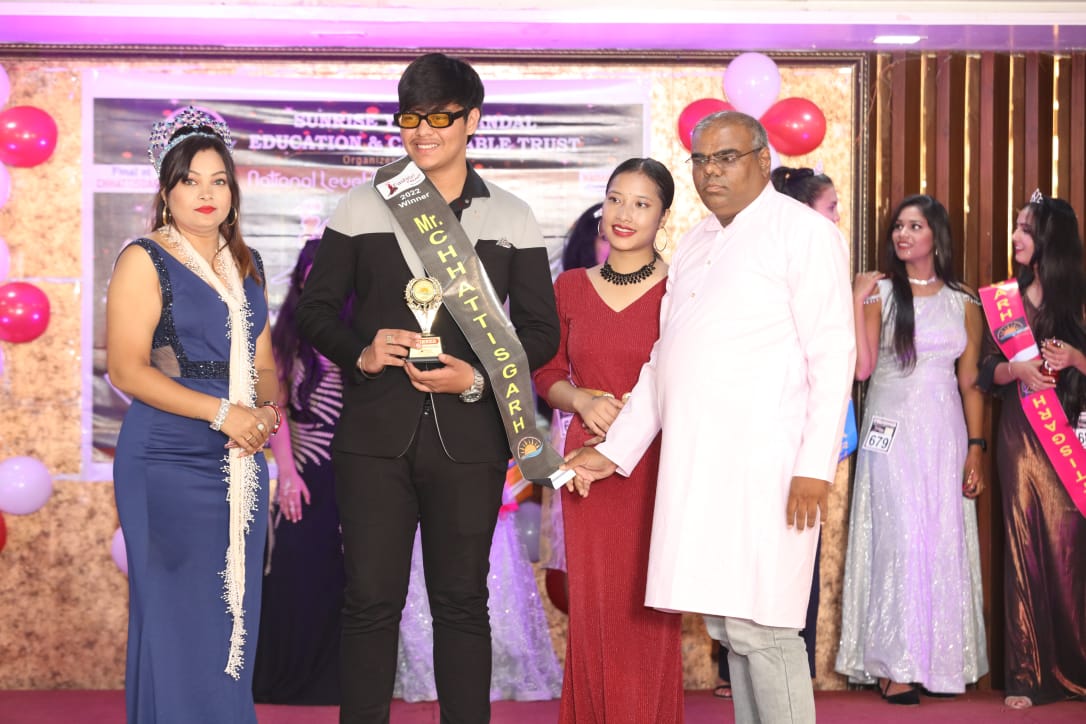 Farhan, Mr. Chhattisgarh title, Miss Chhattisgarh title Priyanka Sonwani, Mr. Khadi, Bunty Chandrakar, Event Event Management, Wedding Planner, Sonika Rai and Shikha Sahu, Miss Asia 2017, Khabargali