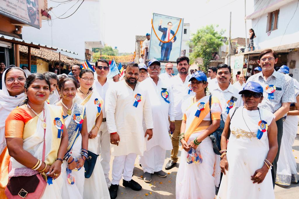 Constitution maker Dr. Bhimrao Ambedkar's birth anniversary, Sushil Sunny Agarwal, President, Chhattisgarh Building and Other Construction Workers Welfare Board, Raipur, Chhattisgarh, Khabargali