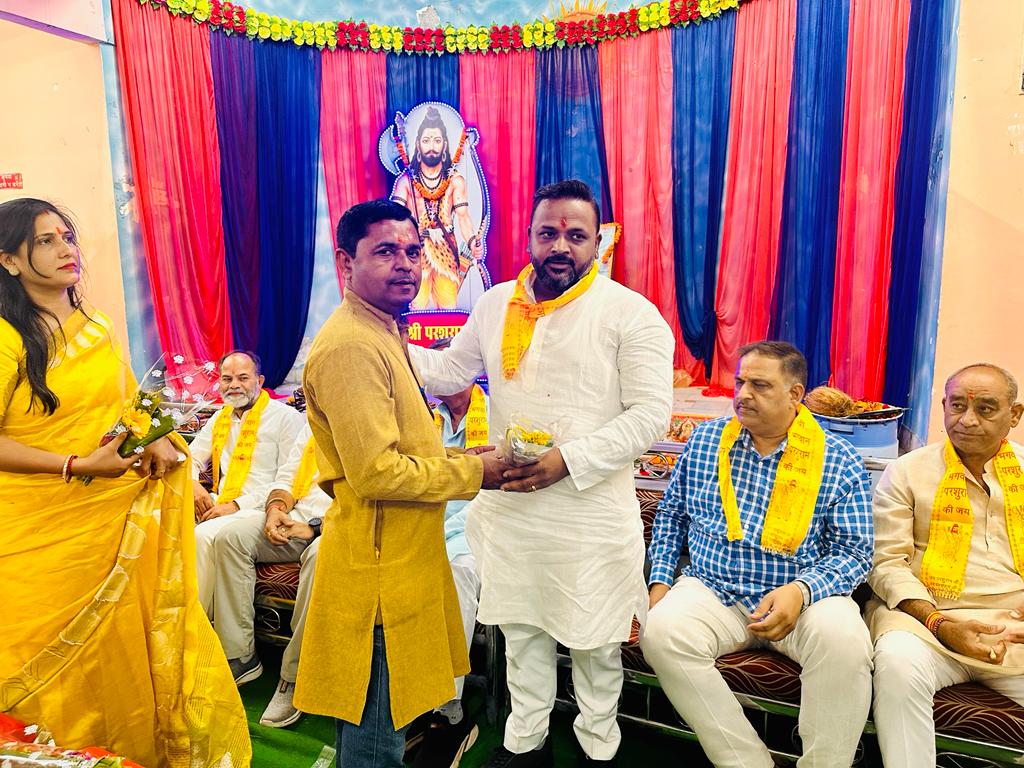 Lord Parshuram's birth anniversary, Raipur South Assembly Constituency, Satti Bazar, Amba Devi Temple, World Brahmin Federation's Yuva Vahini Chhattisgarh, Vipra Sangathan, Chhattisgarh Bhavan and other construction workers welfare board president Sushil Sunny Agarwal, news,khabargali