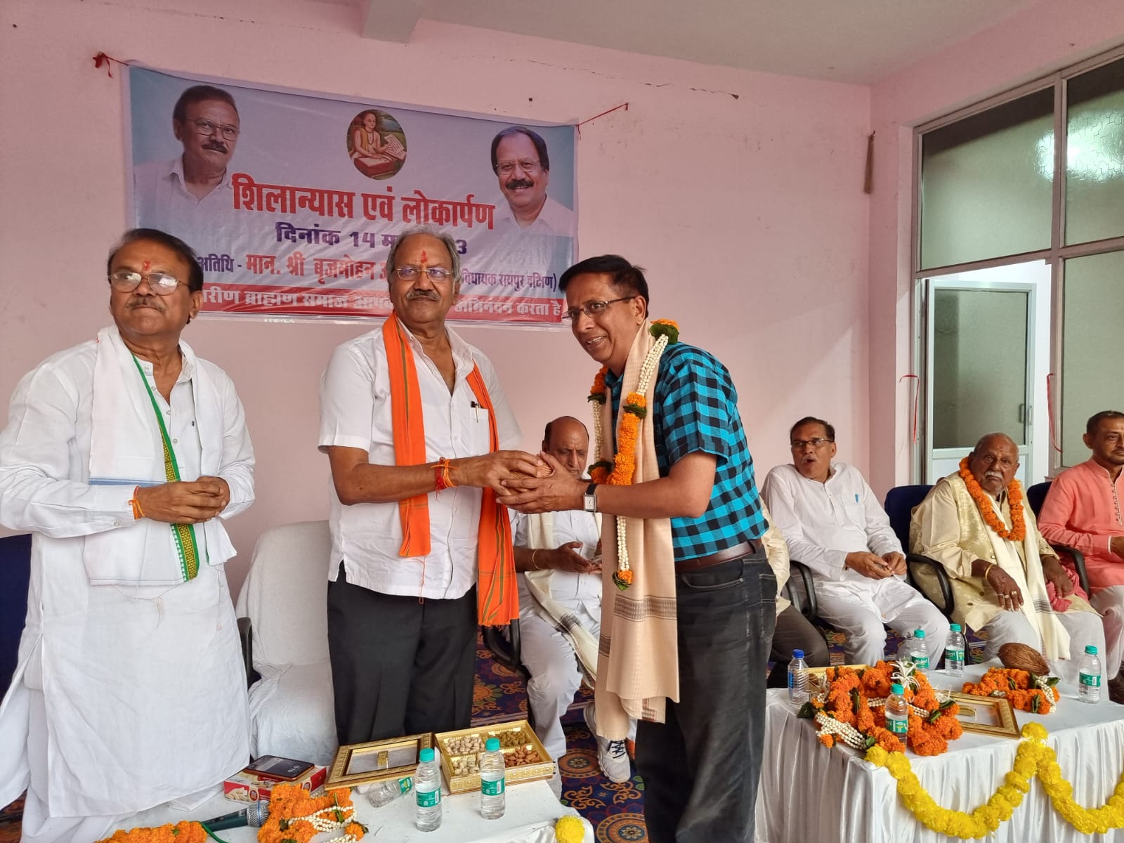 Inauguration and foundation stone laying ceremony of Saryuparin Brahmin Samaj, former minister and MLA Brijmohan Agarwal, Dr. Suresh Shukla, Premshankar Tiwari, Dayashankar Tiwari, Shubham Dubey, Surendra Tiwari, Naveen Dubey, Rajesh Sharma, Shailesh Sharma, Seema Pandey, Kiran Tiwari, Arpana Tiwari  ,Mamta Sharma,Sushma Shukla, Raipur, Chhattisgarh, Khabargali