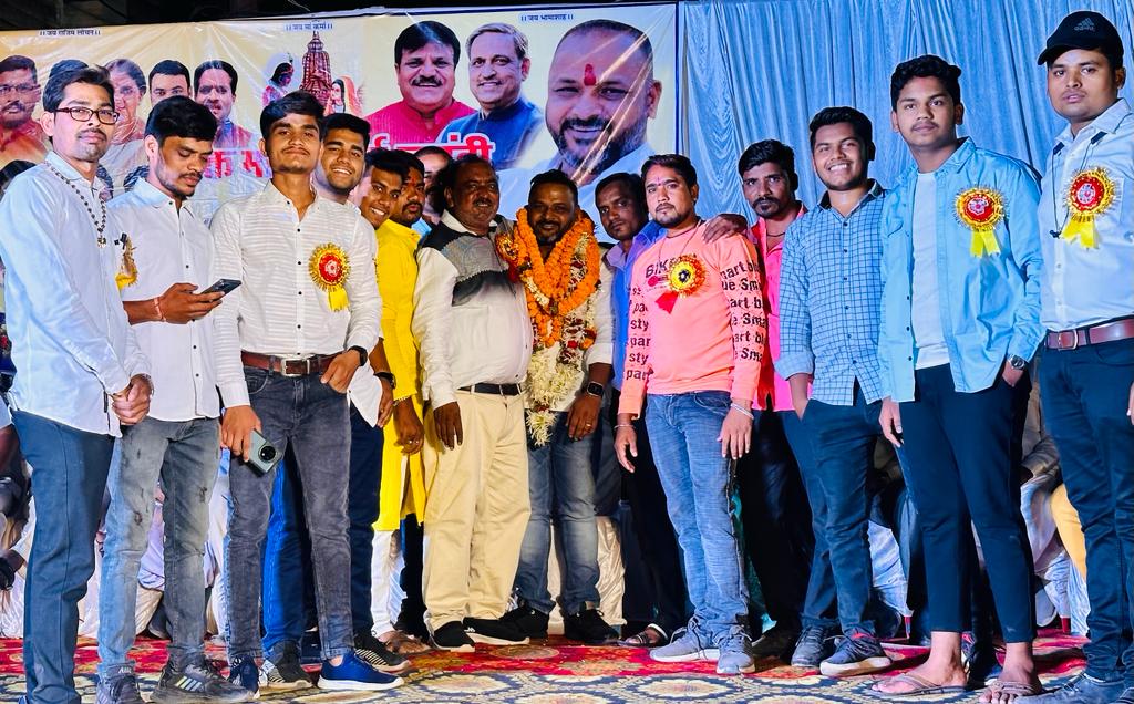 Bhakta Mata Karma Ward No. 67, New Changorabhata of South Assembly Constituency, Sahu Samaj, 1007 birth anniversary program of devotee Shiromani Mata Karma, President of Chhattisgarh Building and Other Construction Workers Welfare Board, Sushil Sunny Agarwal, Councilor Uttam Sahu, Chitrarekha Sahu, Vice President, Chhattisgarh  Tourism Board, Rohit Sahu, Yashwant Sahu, Tika Ram Sahu, Nanda Sahu, Dashrath Sahu, Raipur, Chhattisgarh, Khabargali