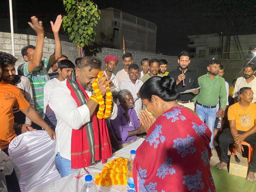 Social meeting organized by Ghasi Ghasia Samaj, President of Chhattisgarh Construction Workers Welfare Board, Sushil Sunny Agarwal, Khabargali