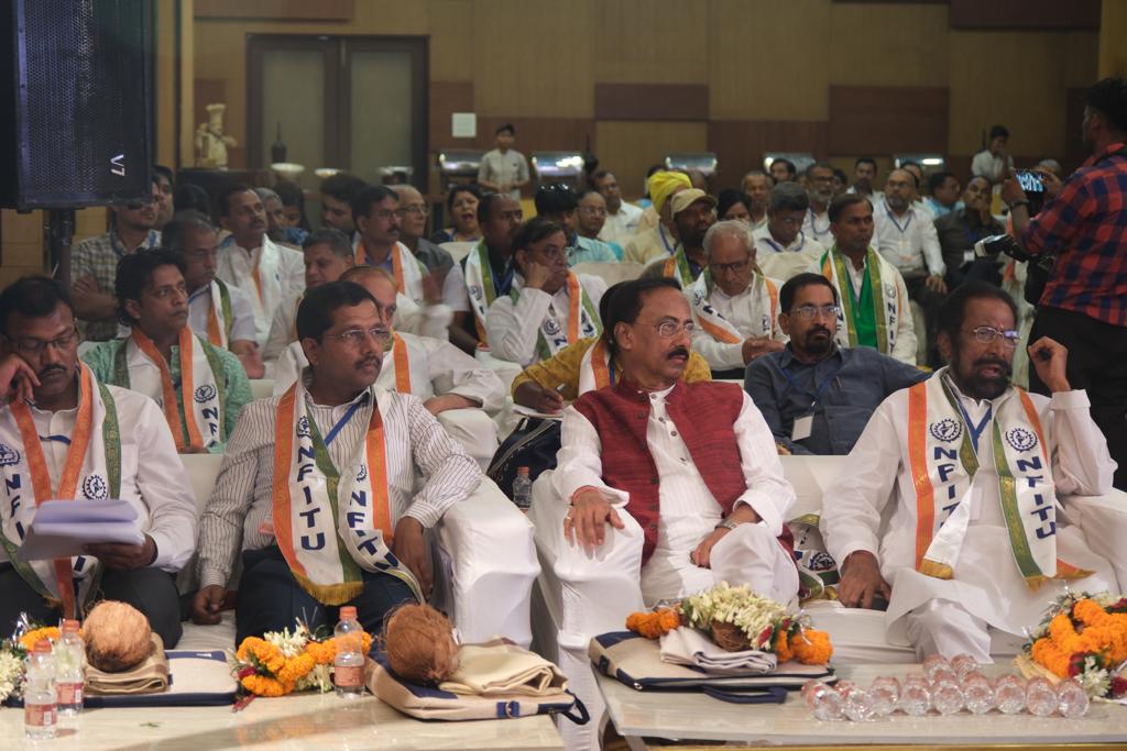 G 20 L 20 Conclave, Sushil Sunny Aggarwal, President of Chhattisgarh Building and Other Construction Workers Welfare Board, National Front of Indian Trade Unions, Shramik Friendly Scheme, SC, ST, OBC, Chairman of Gau Seva Aayog Mahant Ramsunder Das, Dr.  Deepak Jaiswal, B.  Surendran, Bilaspur, Chhattisgarh, Khabargali