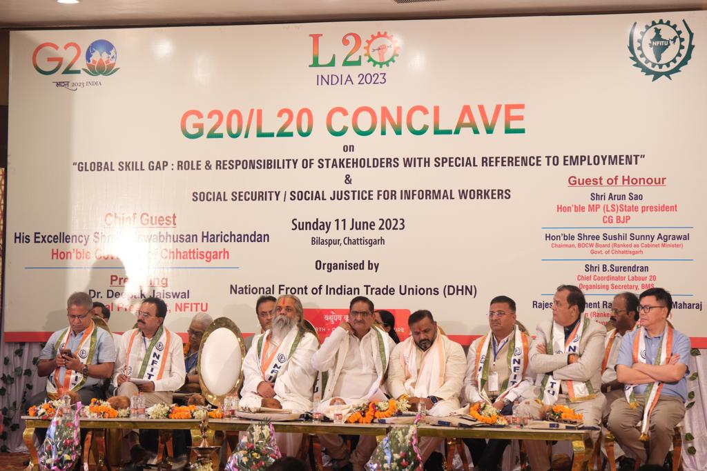 G 20 L 20 Conclave, Sushil Sunny Aggarwal, President of Chhattisgarh Building and Other Construction Workers Welfare Board, National Front of Indian Trade Unions, Shramik Friendly Scheme, SC, ST, OBC, Chairman of Gau Seva Aayog Mahant Ramsunder Das, Dr.  Deepak Jaiswal, B.  Surendran, Bilaspur, Chhattisgarh, Khabargali