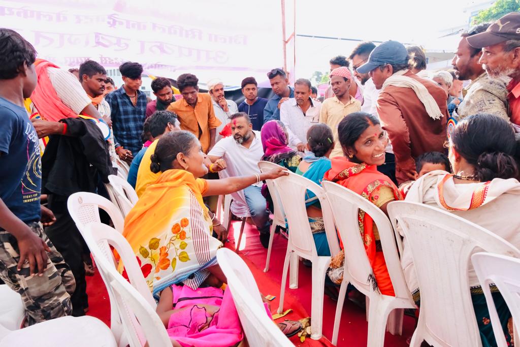 Sushil Sunny Agarwal reached various places on Lord Vishwakarma Jayanti, President of Chhattisgarh Building and Other Construction Workers Welfare Board, Dr. Laundry Department of Bhimrao Ambedkar Memorial Hospital and District Civil Contractor Welfare Association, Raipur, Chhattisgarh, Khabargali.