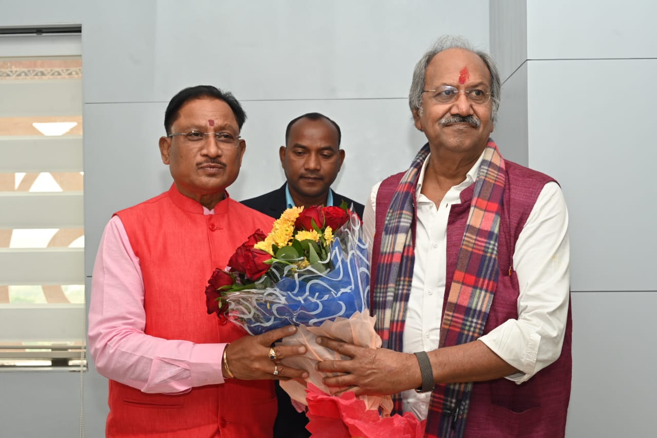 Chief Minister Vishnu Dev Sai, Deputy CM Arun Sao, Vijay Sharma, Ministry Brijmohan Agarwal, Ramvichar Netam, Dayaldas Baghel, Kedar Kashyap, Lakhan Lal Dewangan, Shyam Bihari Jaiswal, OP Chaudhary, Lakshmi Rajwade and Tankram Verma, Khabargali.