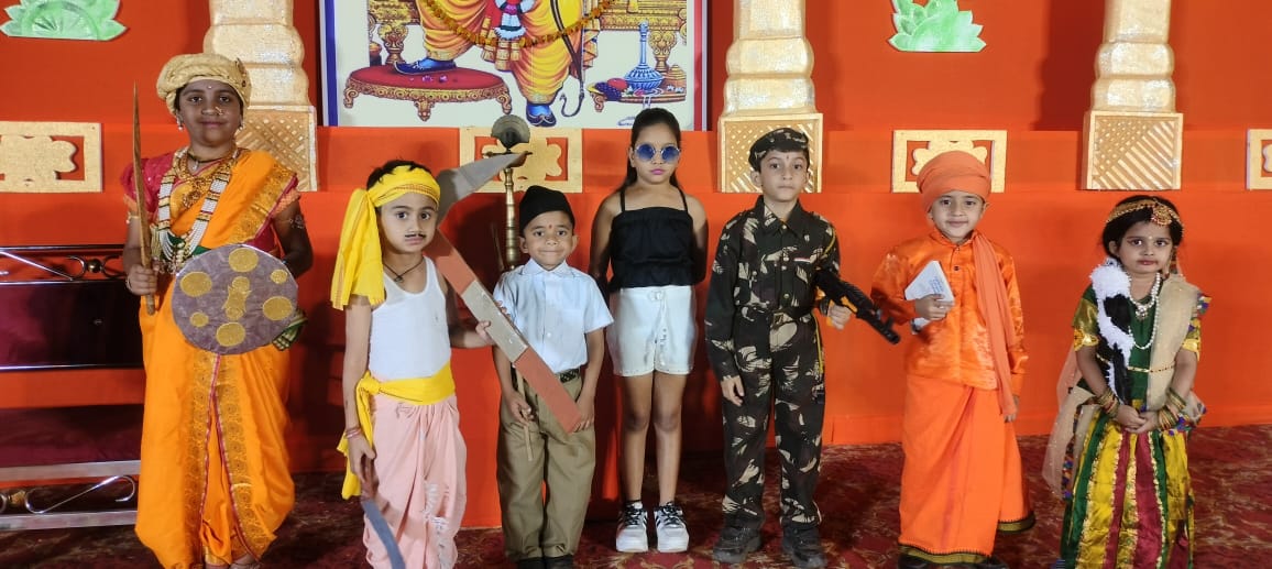 18-day Gondwana Mahotsav organized at BTI Ground, Ram Mandir Gate and Ram Darbar built on the lines of Ayodhya, Maa Pitambara Jan Seva Samiti, Raipur, The Rising Star Maruti Life Style, Chhattisgarh's folk singer Aaru, Khabargali.