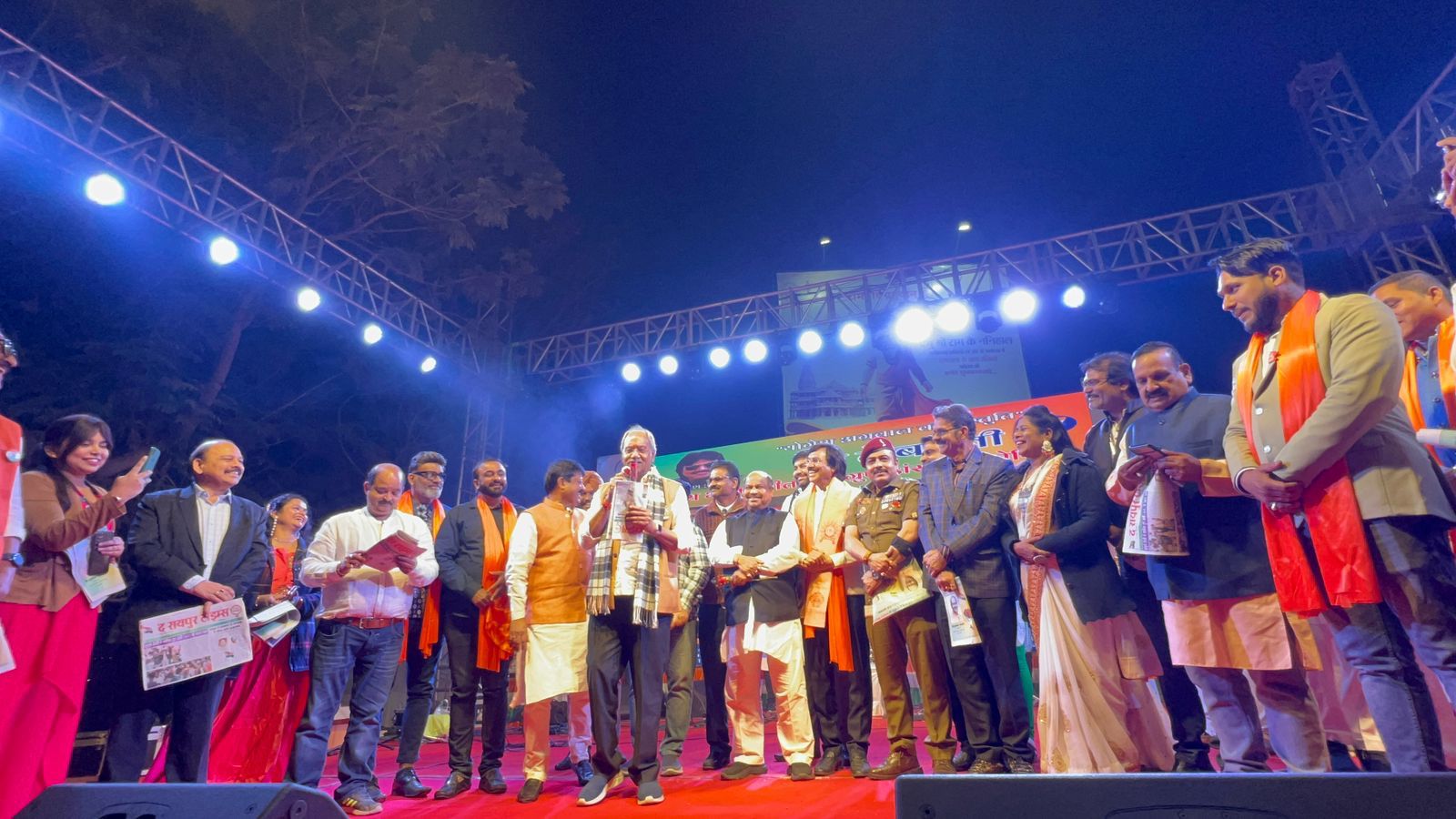 Rang De Basanti, Patriotic song, Yogesh Agarwal, Culture Minister Brijmohan Agarwal, MP Sunil Soni, MLA Purandar Mishra, Motilal Sahu, Sunil Tiwari, JP Sharma, Tarun Pithalia, Tara Sahu Sanjay Srivastava, Sanjay Verma, Dr. Vibhuti Sharma, Raipur, Chhattisgarh  , Khabargali