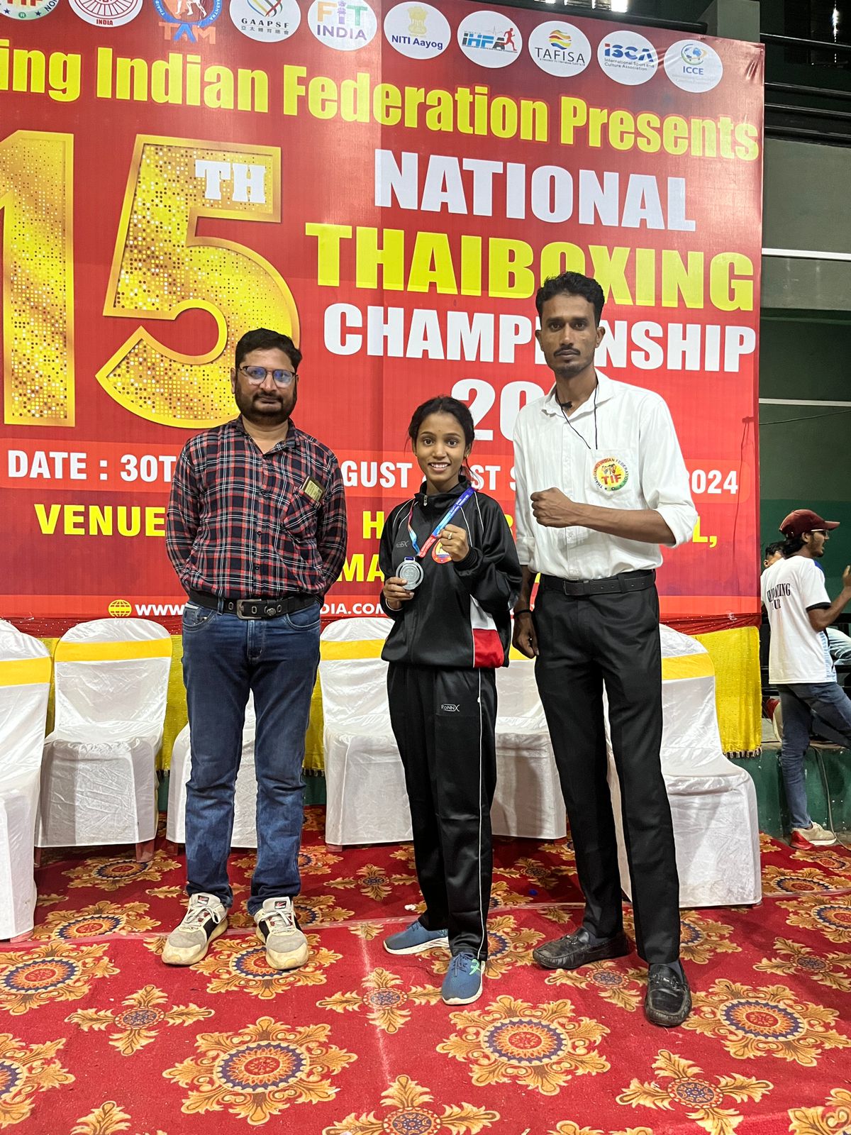15th National Thai Boxing Championship, Chhattisgarh won 10 medals including 06 gold, 02 silver and 02 bronze in the 15th National Thai Boxing Championship. Riya Janghel of Raipur and Kanika Chandrakar of Durg won 02 gold medals each. Yashika Reddy of Raipur and Harsh Kashyap of Durg also won gold, Khabargali