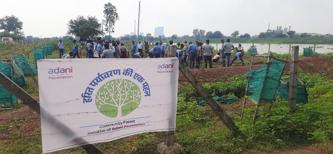 Adani Foundation's community afforestation campaign on the theme "One tree in the name of mother", Chhattisgarh, Khabargali