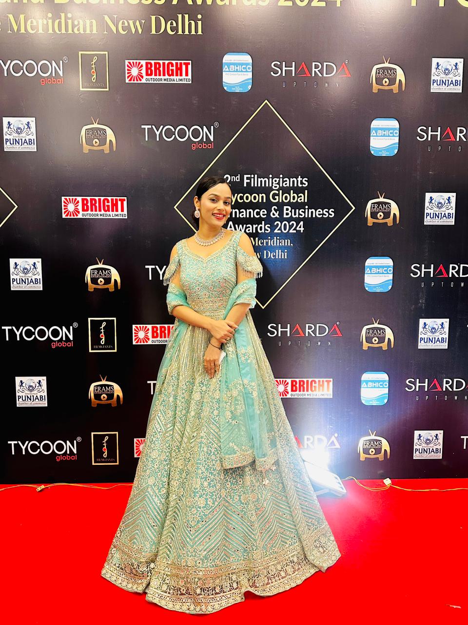 Chhattisgarh's daughter Bollywood playback singer Aishwarya Pandit honored with "Filmjins Tycoon Global Governance and Business Award 2024", Raipur, Khabargali