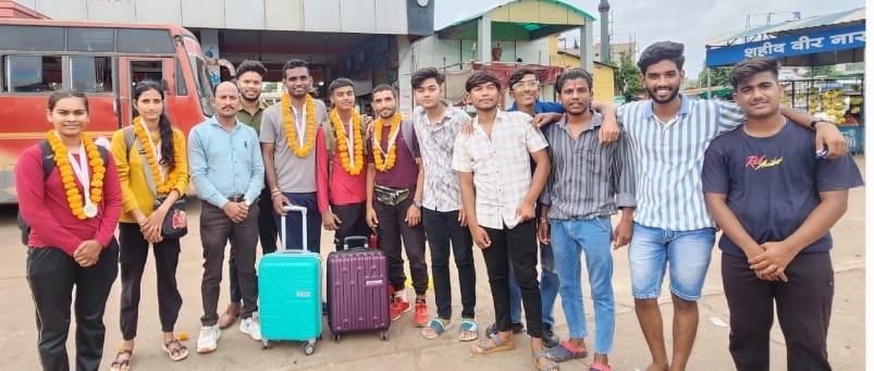 Chhattisgarh won 14 medals including 06 gold, 07 silver and 01 bronze in the 11th Federation Cup National Thai Boxing Championship, Raipur, Khabargali
