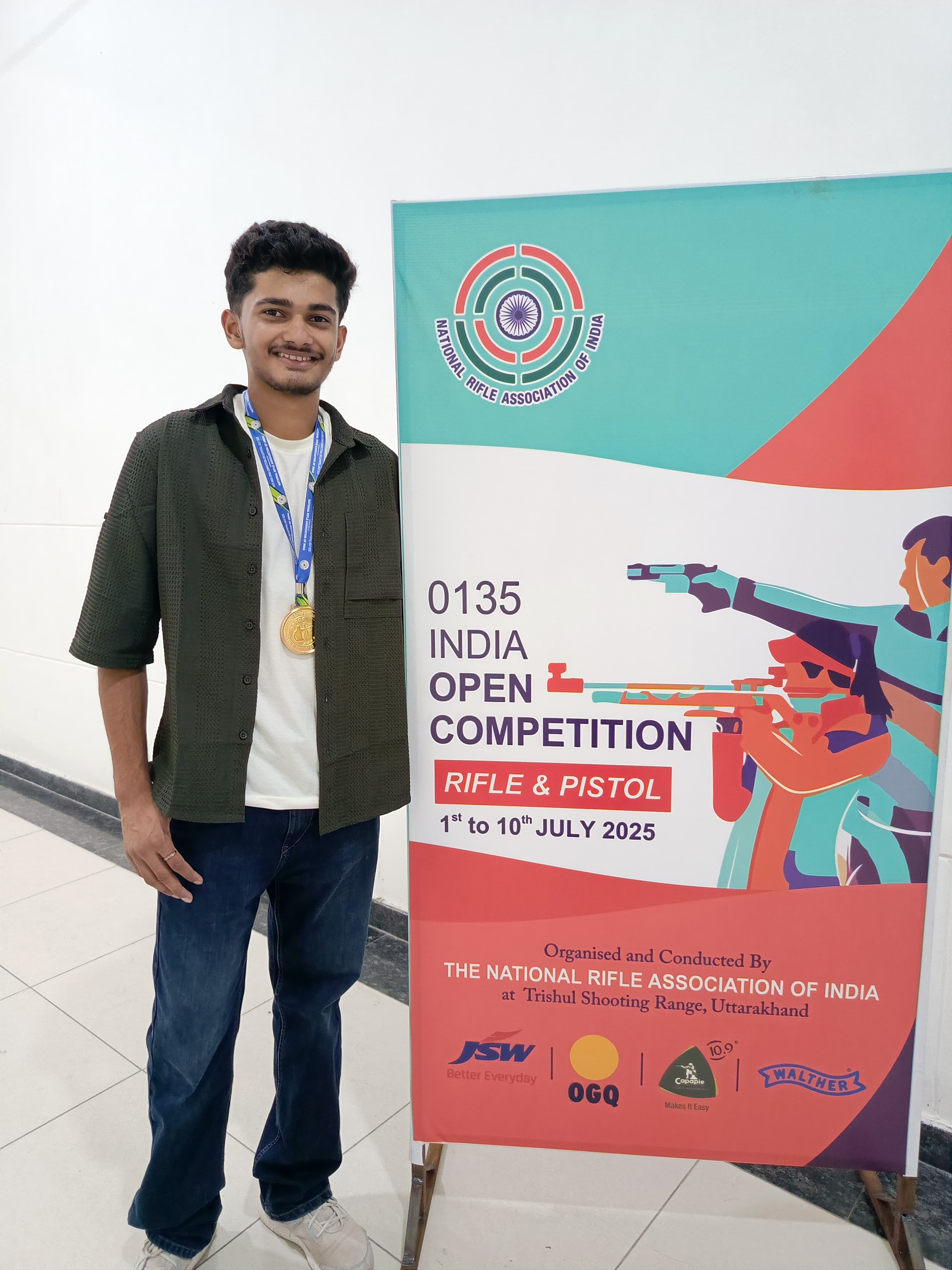 Ayan Khwaja made Chhattisgarh proud by winning the gold medal in the 50m rifle prone event at the India Open National 2025, Bhilai's shooting coach Neeraj Nikhil Simon is a resident of Saddu Avinash Capital Home, whose father Afroz Khwaja International Human Rights Protection Commission, Raipur, Chhattisgarh, Khabargali