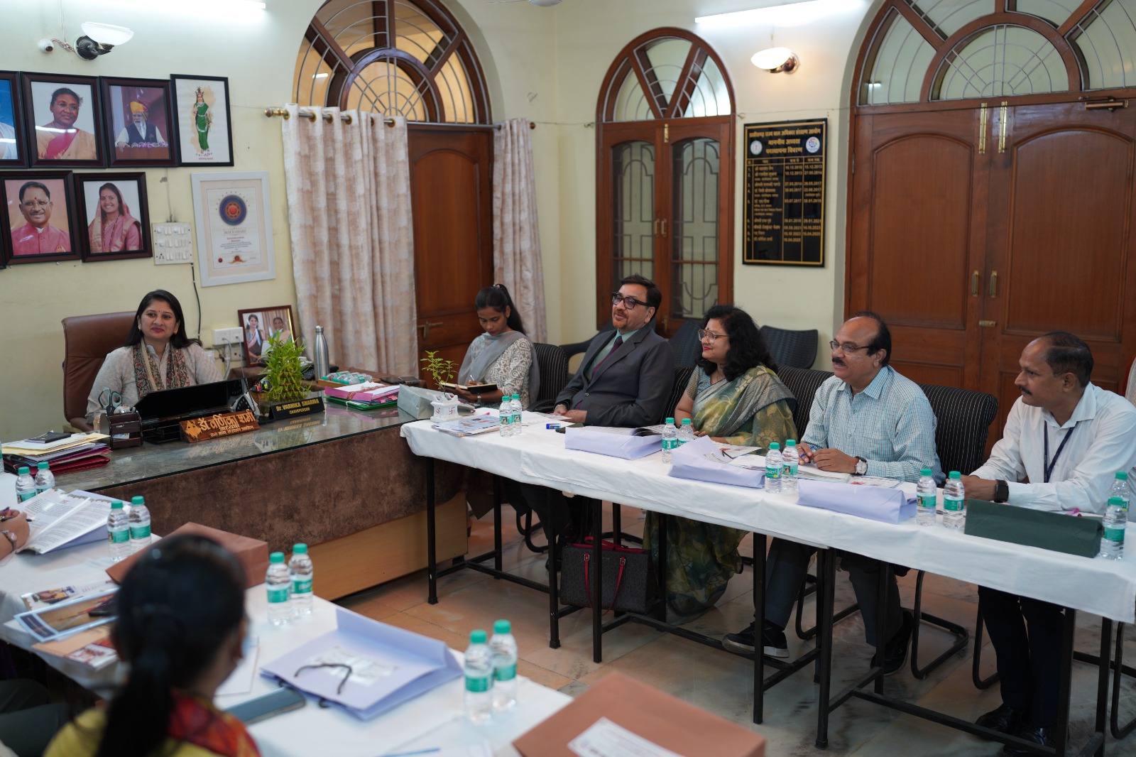 Chhattisgarh State Child Rights Protection Commission, Release of “Rakshak” curriculum, Commission Chairperson Dr. Varnika Sharma, Amity University Raipur Vice Chancellor Dr. Piyush Kant Pandey, Commission Secretary Prateek Khare, Raipur, Chhattisgarh, Khabargali