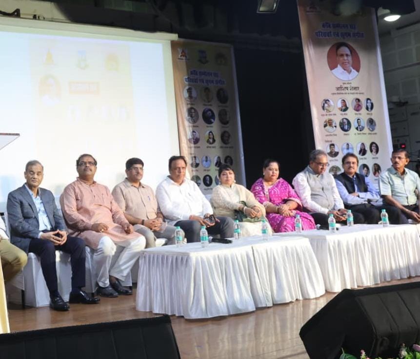 Banaras Literature Festival became a bridge for national cultural dialogue, renowned litterateurs gave presentation in Banaras Literature Festival 2025 held in Mumbai, Firozshah Mehta Auditorium of Mumbai University, Khabargali