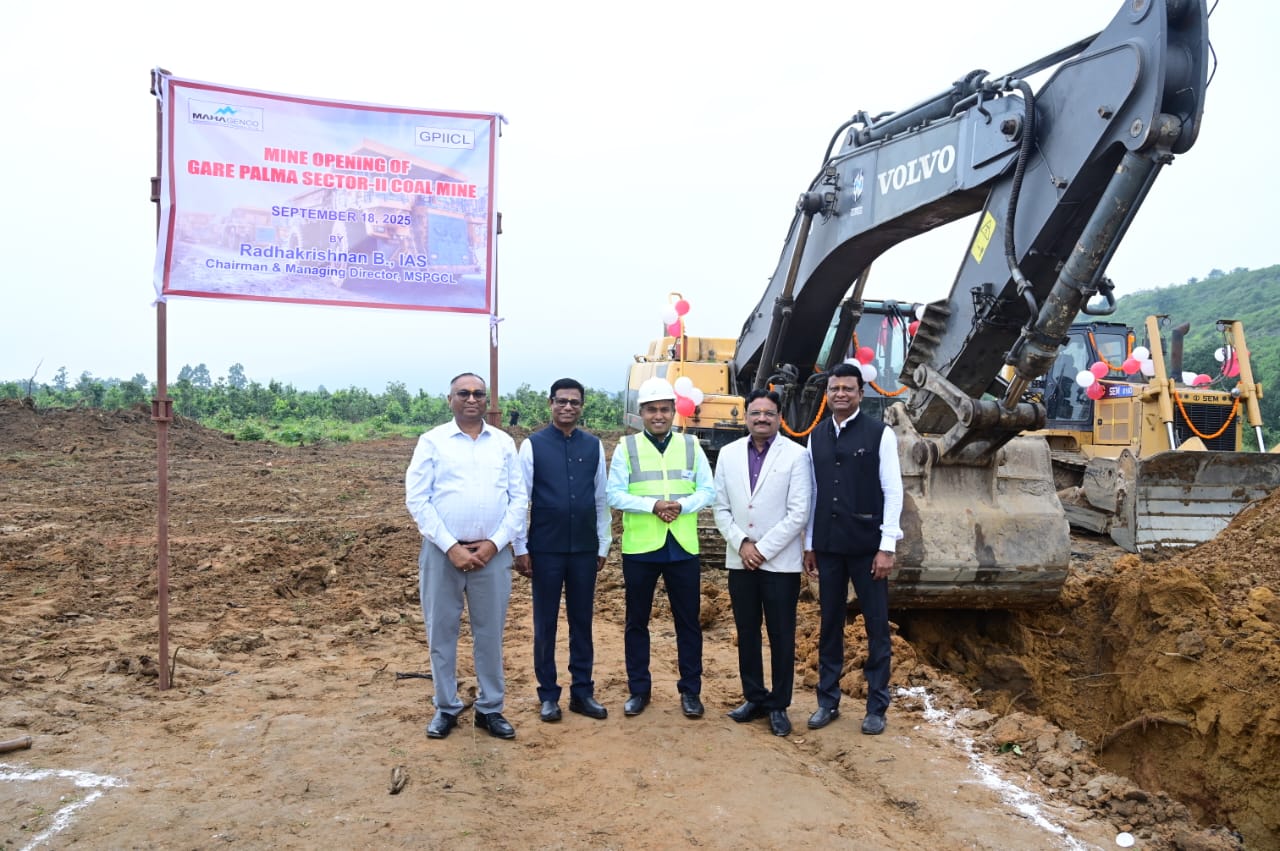 Mahagenco inaugurates Gare-Palma Sector II coal mine, one of the largest mines in Chhattisgarh; operations commence, Raigarh, Chhattisgarh, Khabargali