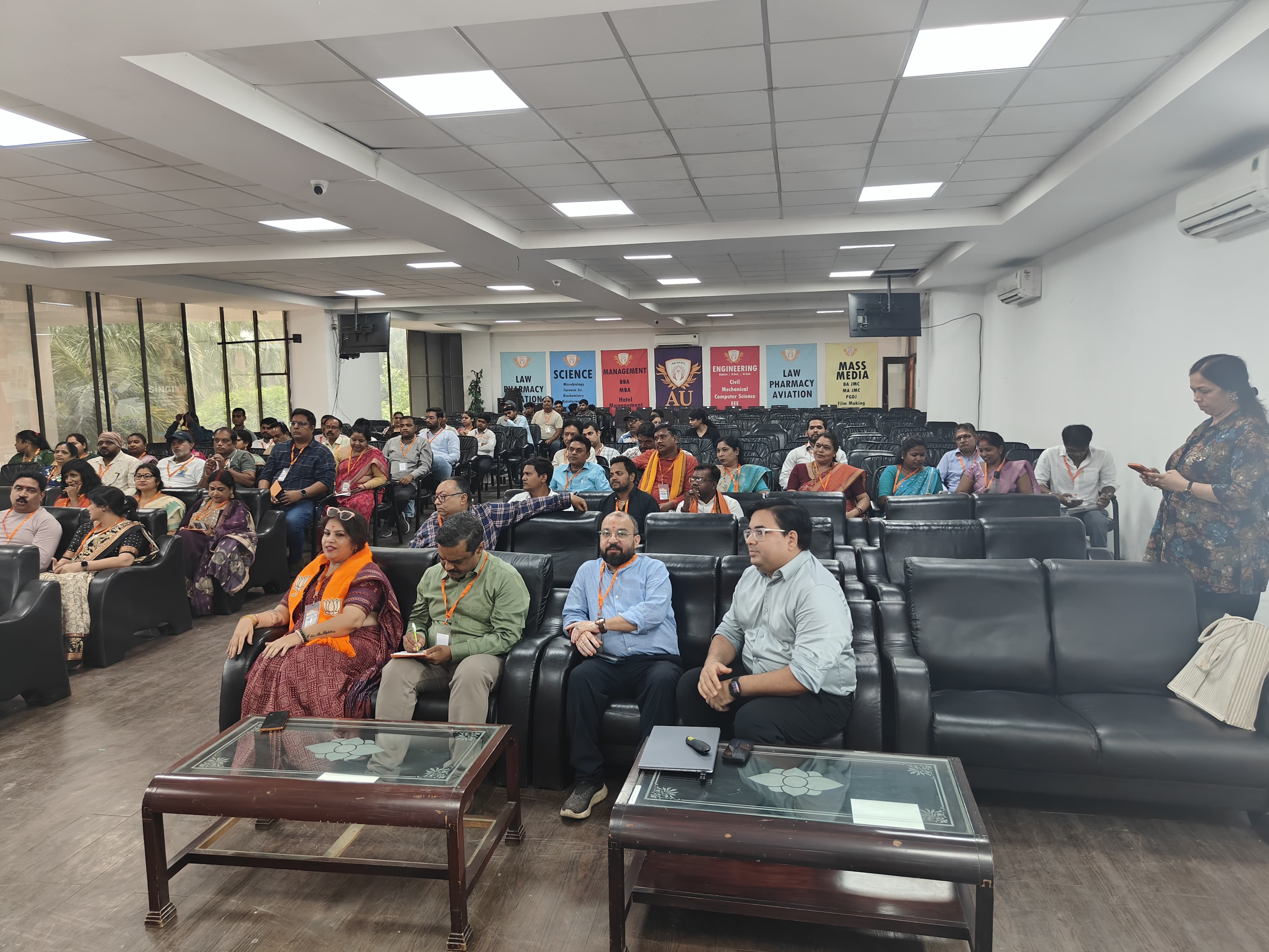 AI Revolution and Education: Lokesh Kavadiya, Chairman of Chhattisgarh Handicapped Finance and Development Corporation, said in the Artificial Intelligence Workshop organized at Raipur Anjaneya University – “Artificial Intelligence is the biggest power of the future” Raipur, Chhattisgarh Khabargali