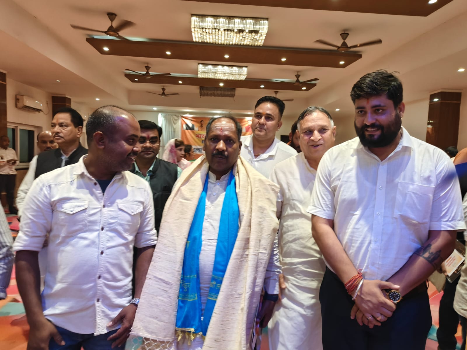 Lokesh Kanwaria, Chairman of Chhattisgarh Government Disabled Finance Development Corporation, Shakti News, Shakti BJP Meeting, Chhattisgarh Disabled Finance Development Corporation, Disabled Scheme, Shakti Collectorate, Lokesh Kanwaria Shakti Pravas, Chandrapur Assembly, BJP Shakti, Chhattisgarh, Khabargali