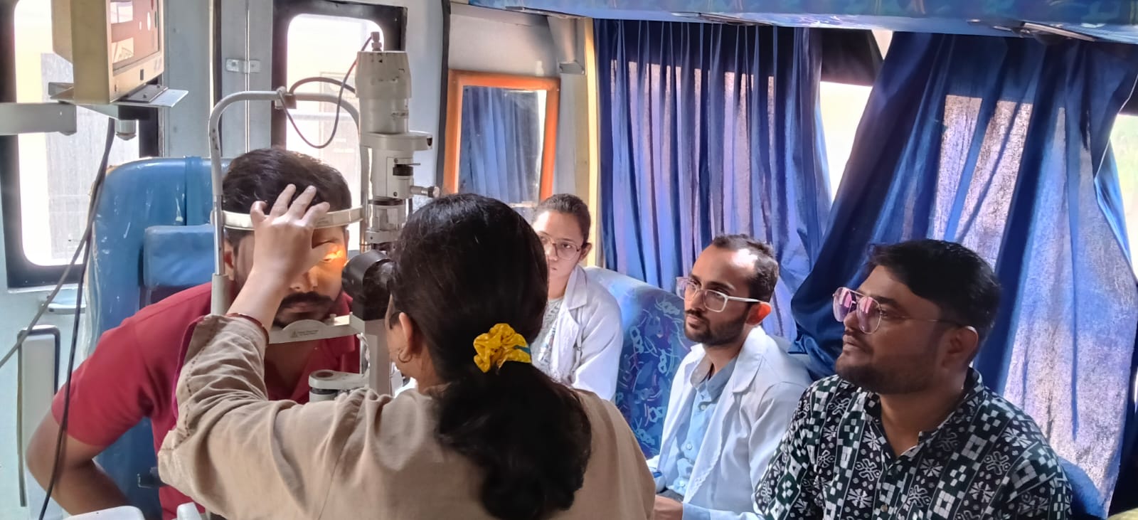 Raipur Press Club, Mahavir International Service Organization, Free Eye Check up, Eye Camp, Cataract Operation, Health, State Minister rank Lokesh Kavadiya, Raipur, Chhattisgarh, Khabargali