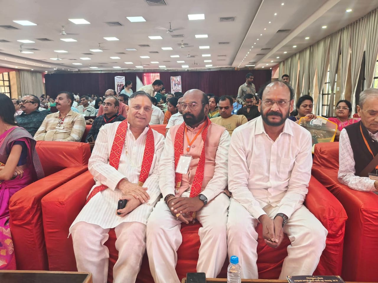 Digambar Jain community, youth-girl introduction conference, Lokesh Kanwadia, Agrasen Dham, Raipur, Shagun magazine, Jain community, Khabargali
